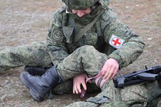 ⭐️ Военнослужащим, признанным негодными к военной службе по военной травме (категория Д), в 2025 году положены значительные выплаты и пособия: